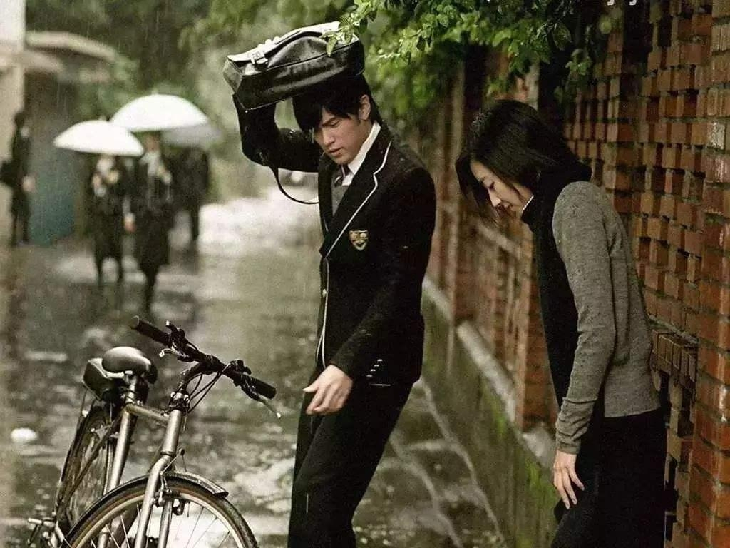 过来人：和异性同桌到底是什么体验？